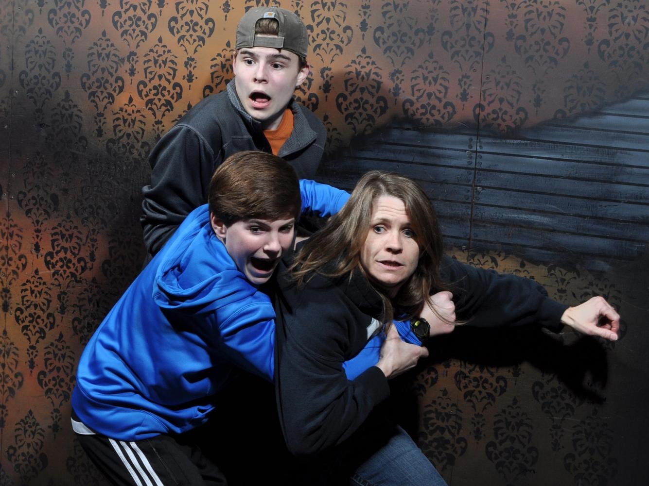 Nighmares Fear Factory Hilarious Fear Pic of the Day March 30th, 2016