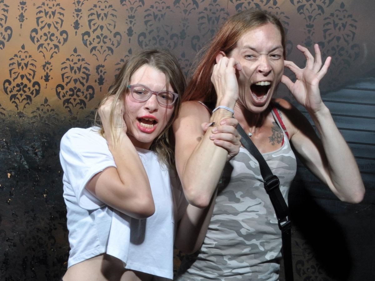 Nightmares Fear Factory Fear Pic Clifton Hill Niagara Falls Ontario