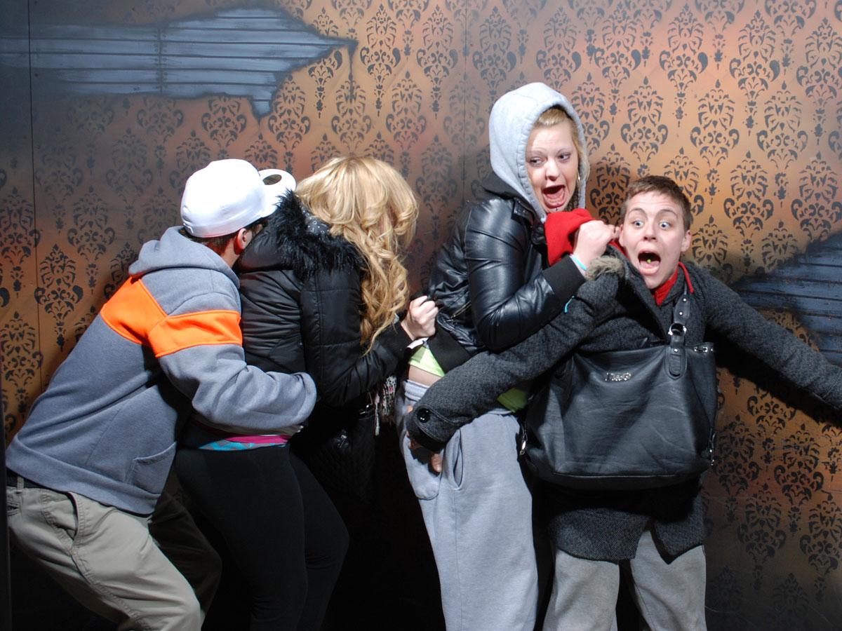 Nightmares Niagara Falls FEAR Pic01215 Top 40 Jan13