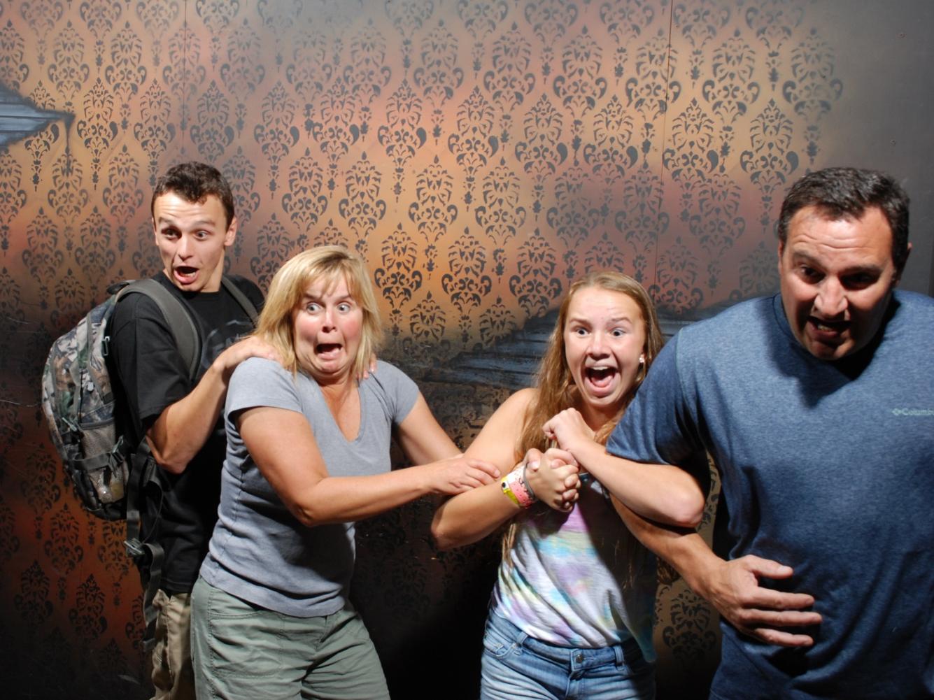 Niagara Falls Haunted House Fear Pics